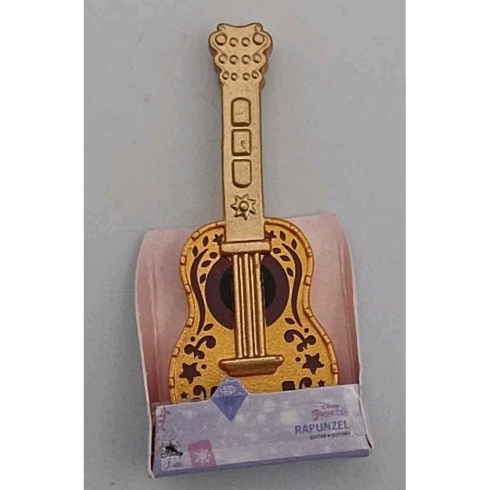 ZURU Mini Brands GOLD RAPUNZEL GUITAR MINI Disney Series Exclusive ULTRA RARE #9